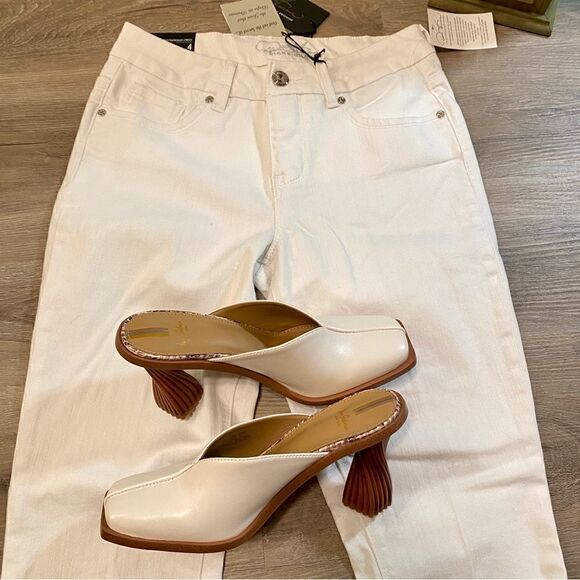 DIANE GILMAN FOREVER LUX SLIM BOOT WHITE DENIM JEANS 4 TALL NWT - Picture 12 of 16